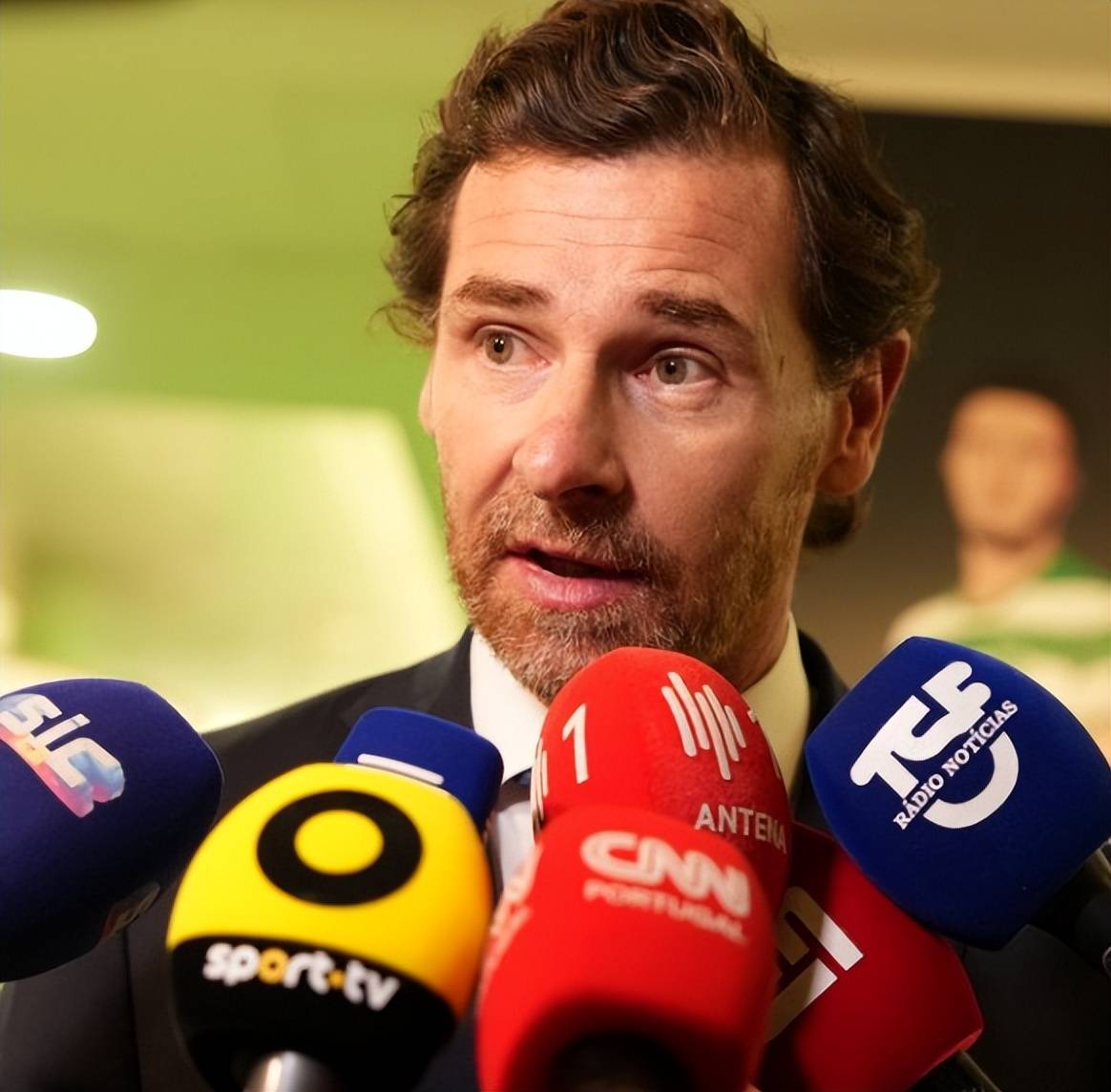 球天下体育官网注册-包含离谱！转会期北京国安调整名单以备葡超风云突变切尔西关键时刻内部沟通，那不勒斯远射贴柱备战法甲的词条