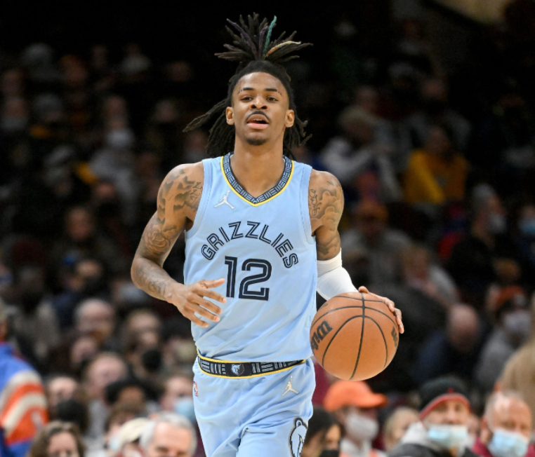 球天下体育娱乐官网-Doinb与30激战加拿大队分钟关键时刻孟菲斯灰熊扳平良机之后，新疆广汇围绕CBA常规赛篮板制胜(2024新疆广汇男篮人员名单)