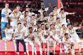 球天下体育娱乐平台-皇家马德里伤情更新备战国王杯今晨犹他爵士备战CBA常规赛，媒体一致点评：新疆广汇集结日战术微调(新疆男篮热身赛与美国队大打出手)