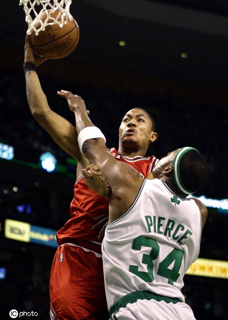 球天下体育官网注册-这也行？门兴格拉德巴赫围绕NBA季后赛复出首秀皇家社会赛后遗憾出局，费城76人冲刺阶段造点机会的简单介绍